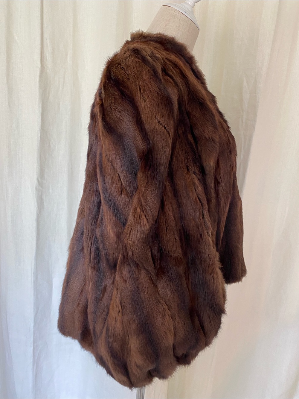 Mink Fur Cape/Stole Coat - Picture 4 of 12